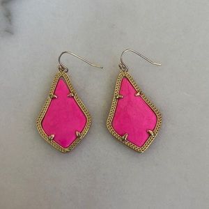 Kendra Scott Alex Gold Drop Earrings with Hot Pink